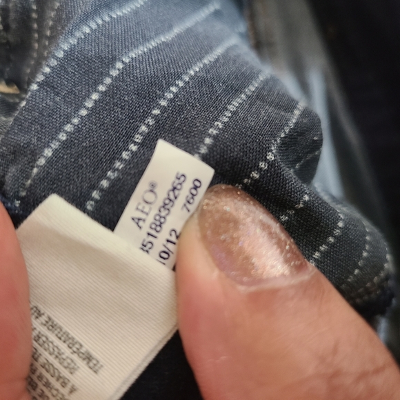 American Eagle Outfitters Super Stretch Disstressed Denim Jeans - Picture 8 of 8